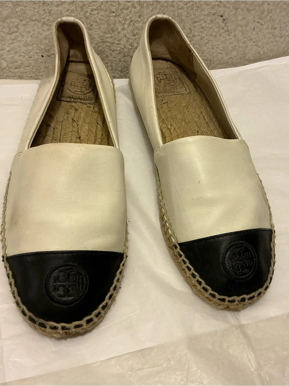 Tory Burch Ivory Leather Espadrilles with Black Toe Caps 11M